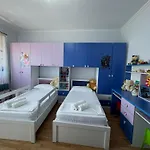 Spacious & Cozy 2br Family In Apartment