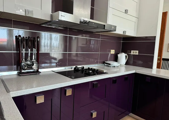 Spacious & Cozy Family Near Sanatorium Διαμέρισμα