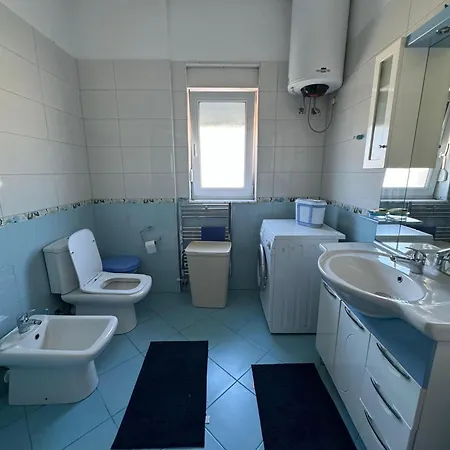 Spacious & Cozy 2br Family In * Tirana