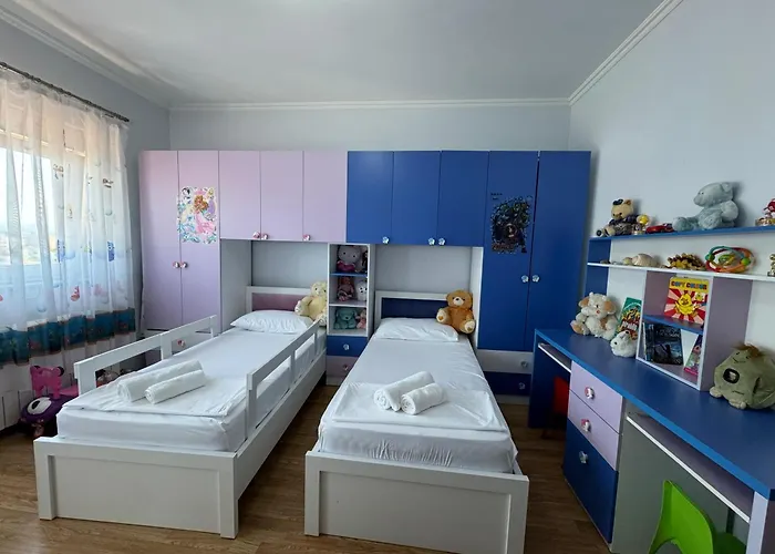 Spacious & Cozy Family Near Sanatorium Апартаменты